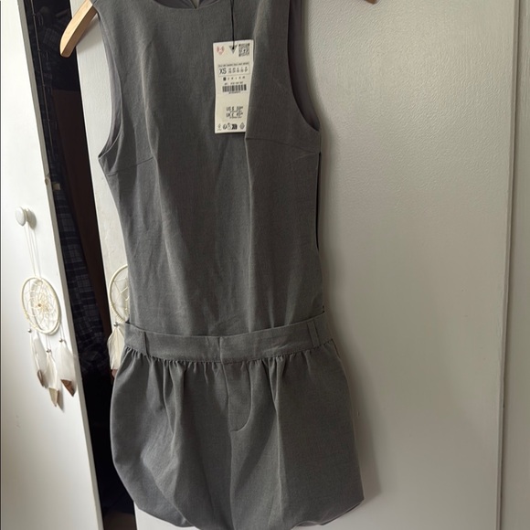 Zara Gray Pleated Sheath Mini Dress - Picture 5 of 5